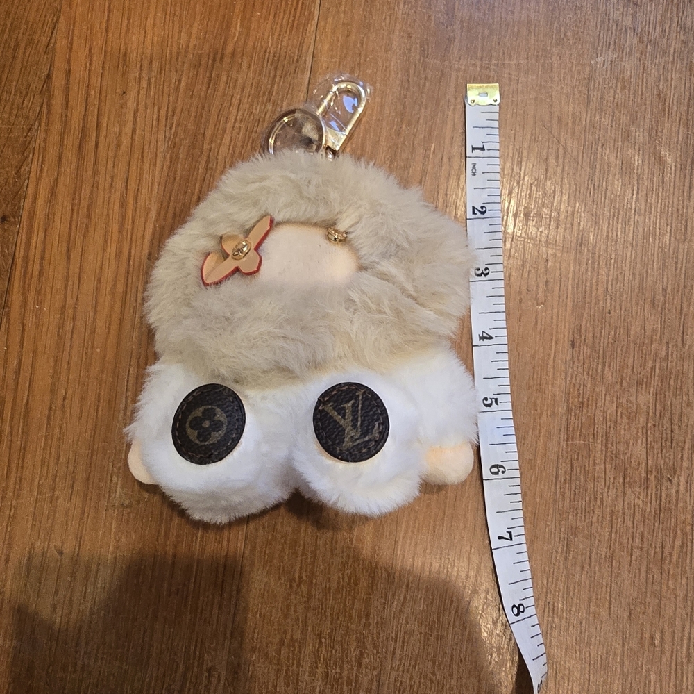 Vivienne Plush Bag Charm/Keychain FULL INCLUSION - Picture 4 of 6